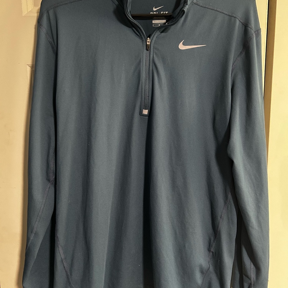Nike Men's Performance Jacket in Dark Blue